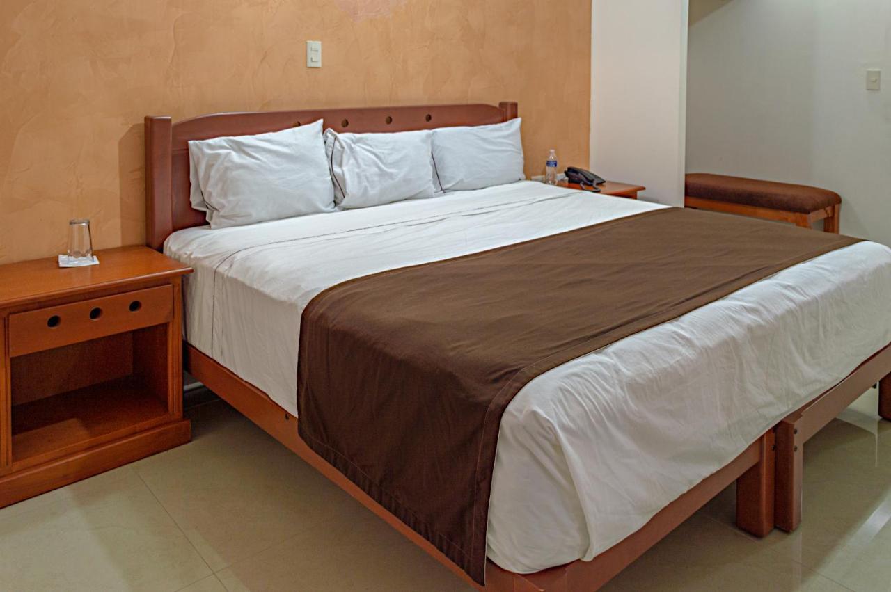 Gran Hotel Residencial Galerias Ciudad Obregón Kültér fotó